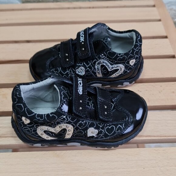 Geox Kids Toddler Millie Sneaker - Picture 3 of 9
